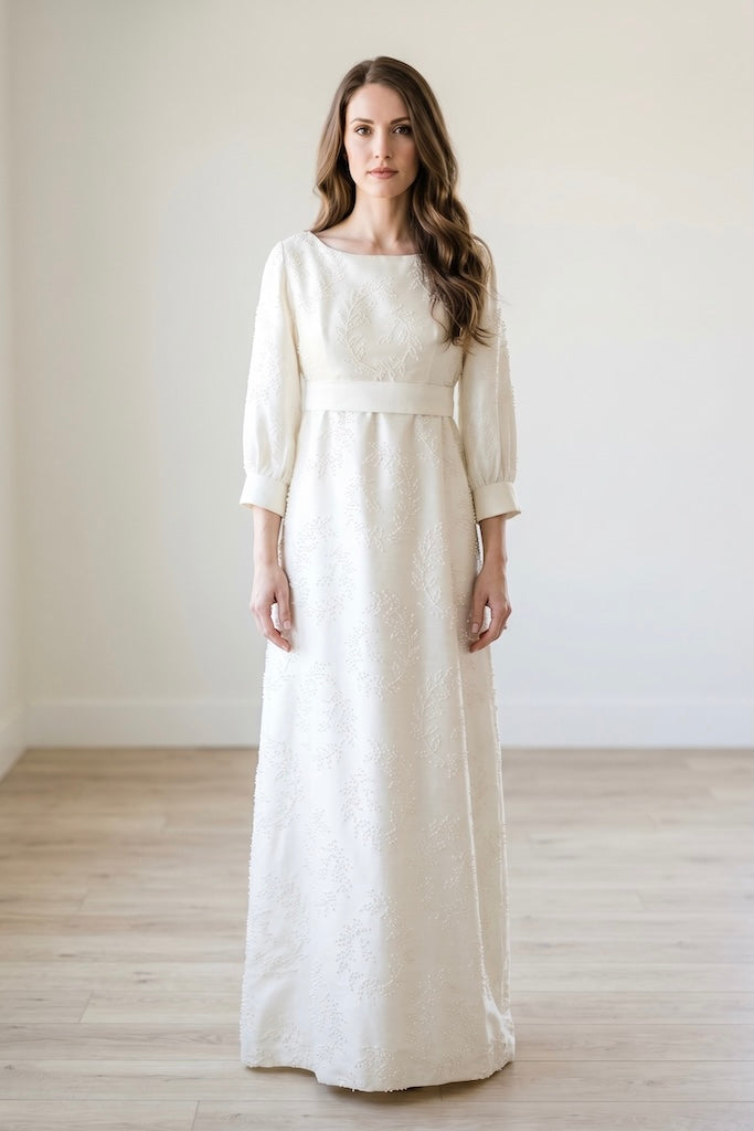 Vintage Ivory Pearl Beaded Wedding Dress