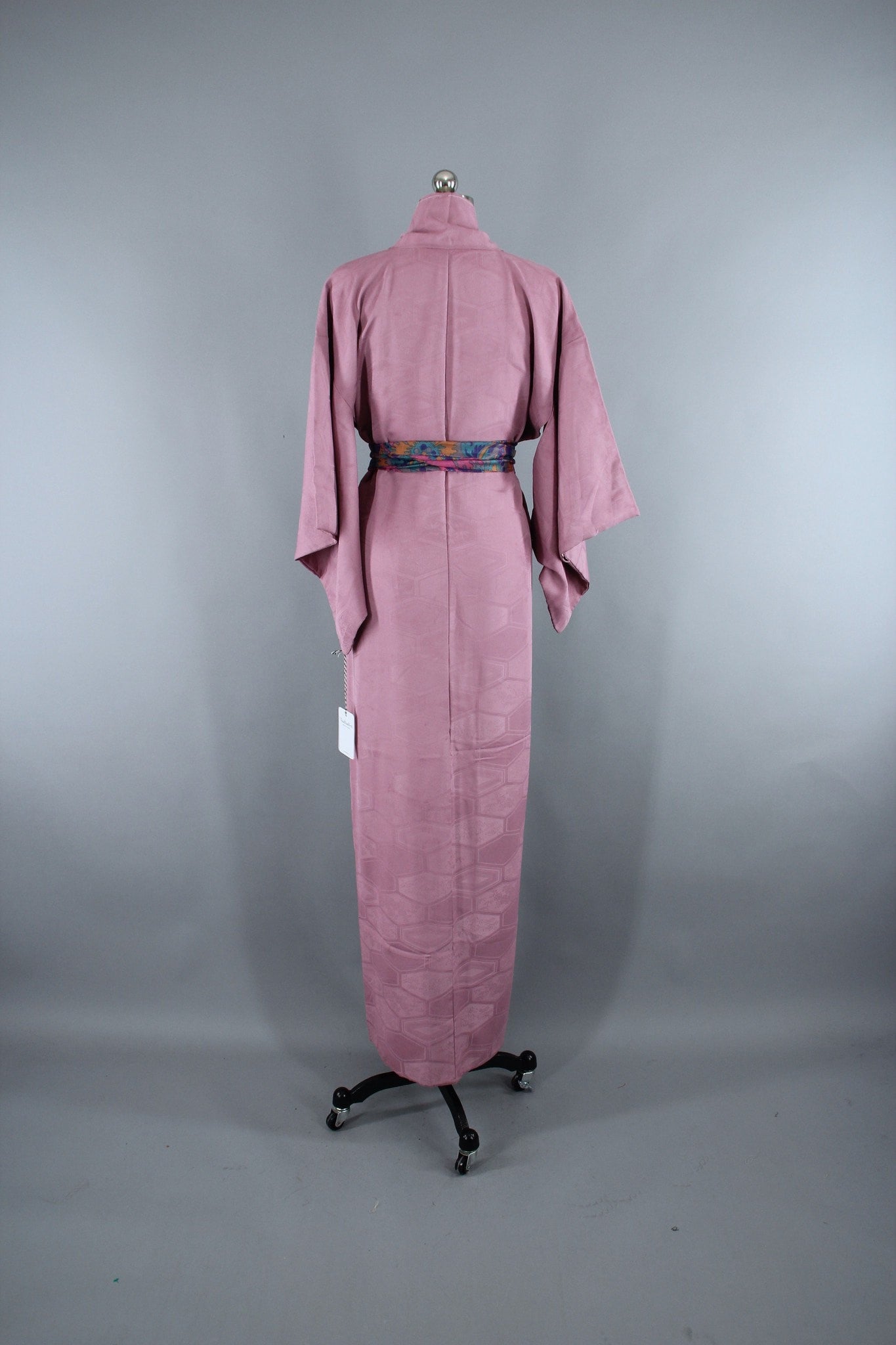 1950s Vintage Silk Kimono Robe / Lavender Purple Textured Floral - ThisBlueBird