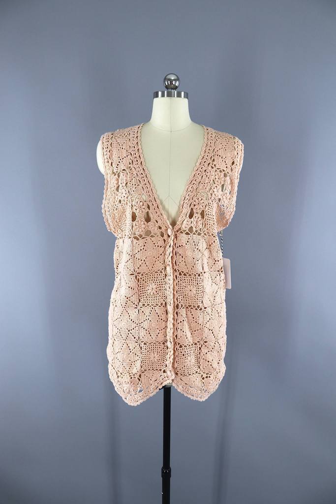 1980s Vintage Crocheted Cardigan Sweater Vest / Blush Peach - ThisBlueBird