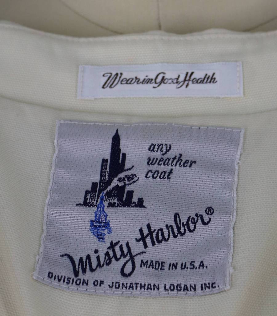 1980s Vintage Rain Coat / Misty Harbor Rain Jacket / Ivory Winter White - ThisBlueBird
