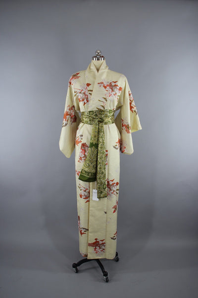 1980s Vintage Silk Kimono Robe in Pale Yellow Floral Print - ThisBlueBird