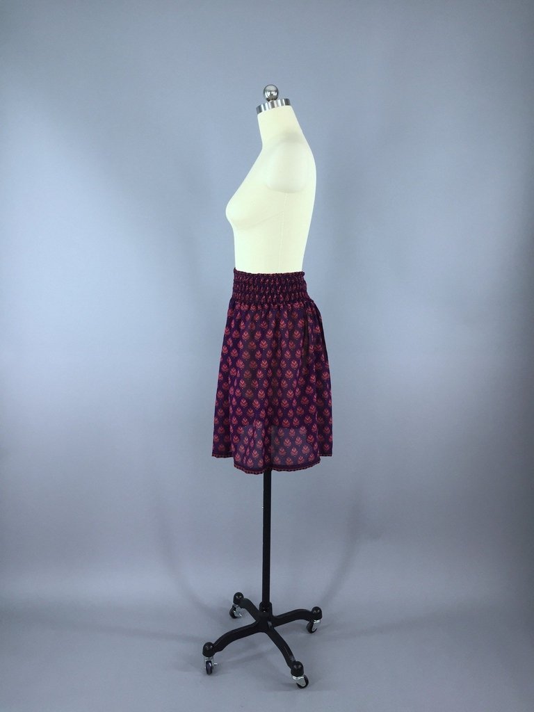 Chiffon Skirt / Vintage Indian Sari / Purple Leaf Floral Print / Size Large to Extra Large L XL - ThisBlueBird