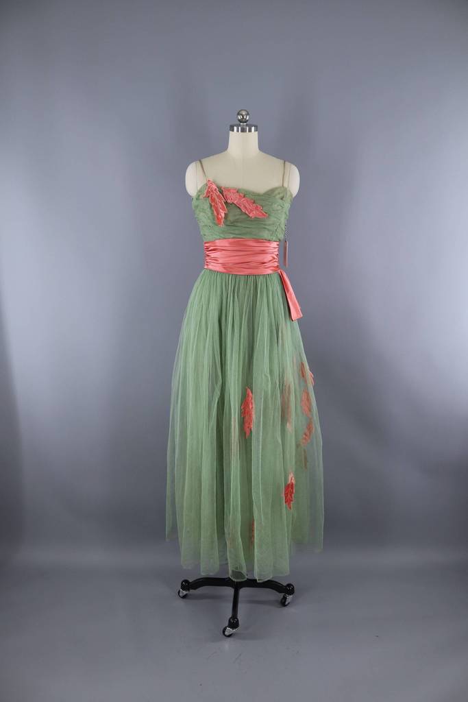 Vintage 1950s Formal Dress / Sage Green & Pink Satin Leaf Appliqu ThisBlueBird Vintage 1950s Formal Dress / Sage Green & Pink Satin Leaf Appliqu ThisBlueBird