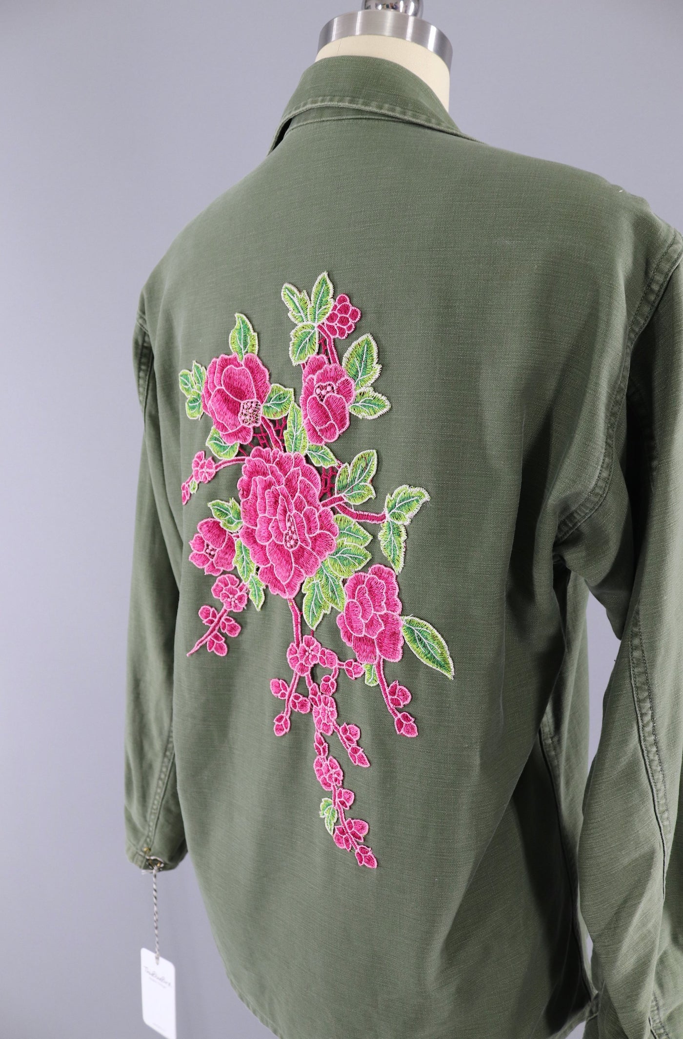 Vintage 1960s - 1970s Embroidered US Army Shirt Jacket / Olive Army Green & Pink Floral Embroidery - ThisBlueBird
