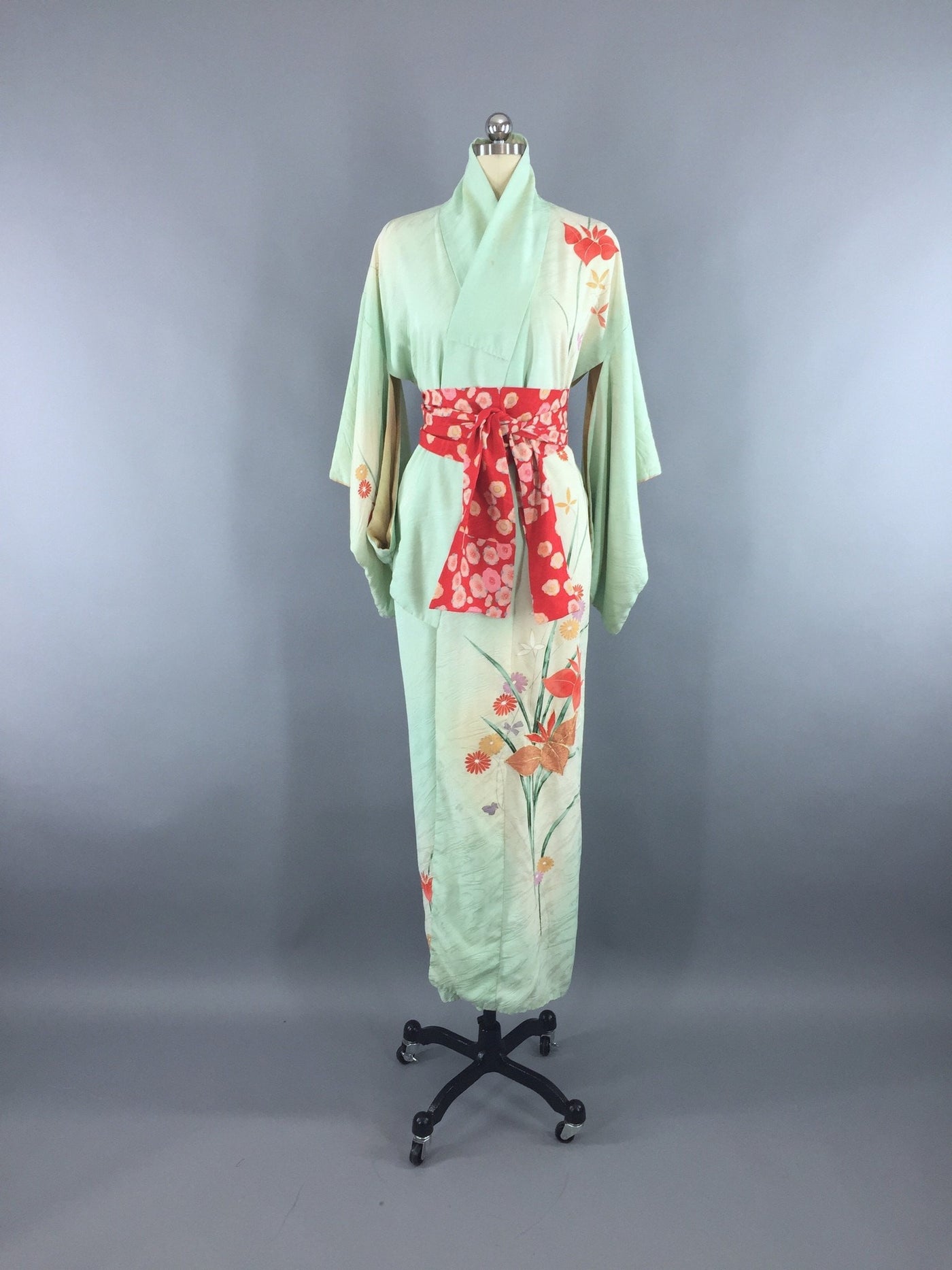 Vintage 1960s Vintage Silk Kimono Robe / Mint Green Floral - ThisBlueBird