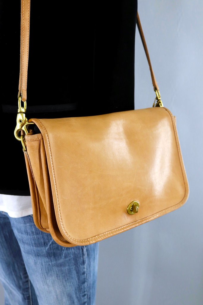 Coach 1970s vintage city handbag Clearance