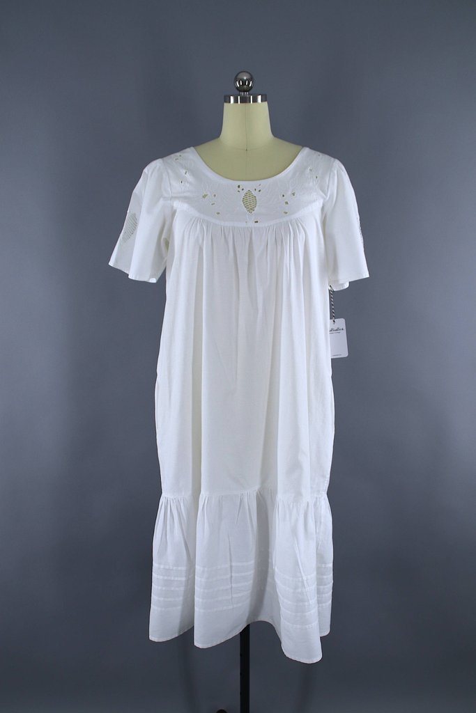 Vintage 1980s White Bali Cutwork Caftan Dress - ThisBlueBird