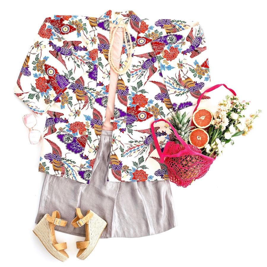 A Beginner’s Guide to Thrifting Vintage Clothing-ThisBlueBird