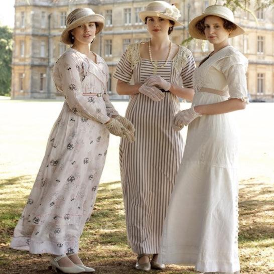 Downton Abbey Fashion: From Corsets to Flappers Across Three Eras-ThisBlueBird