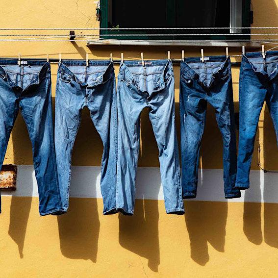 How to Score Vintage Levi's + Styling Ideas-ThisBlueBird
