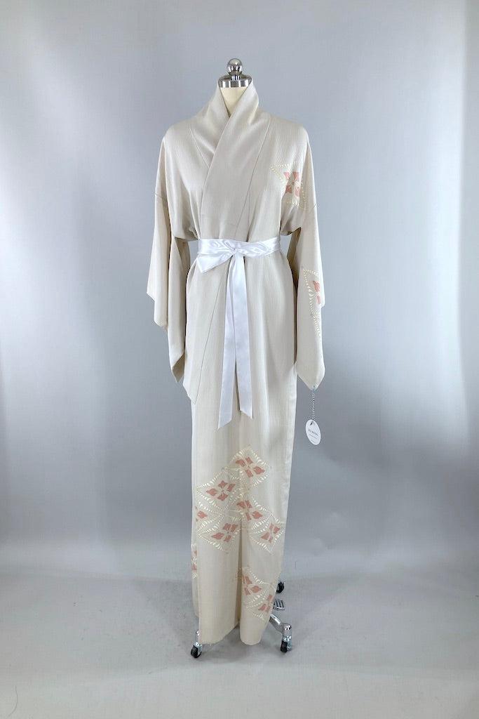 Whimsical Vintage 70s Silk Handmade Sunrise Kimono - Starry design, pale pink shops + speckled egg coloring