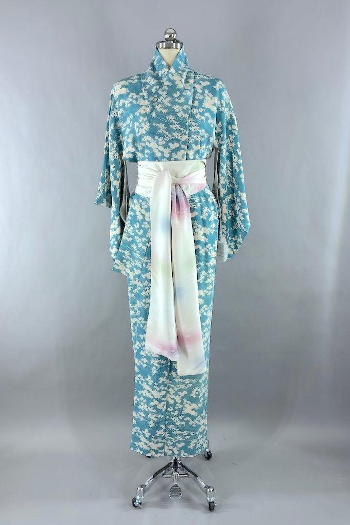 Vintage Blue & White Daisy Silk Kimono-ThisBlueBird