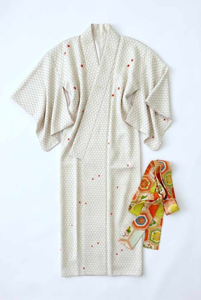 Vintage White Hexagon Print Kimono Robe-ThisBlueBird