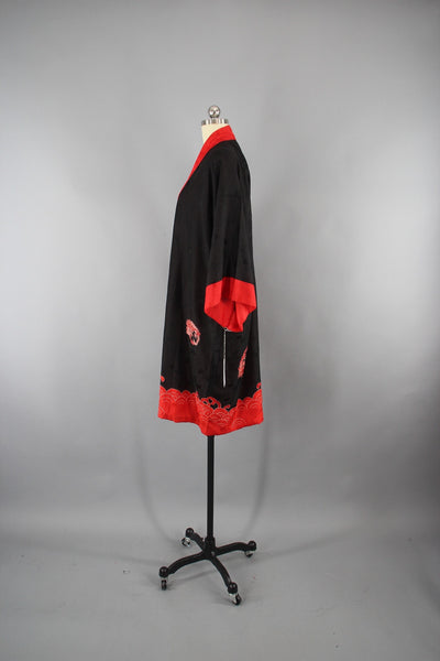 1920s - 1930s Vintage Silk Kimono Robe / Black & Red Dragons - ThisBlueBird