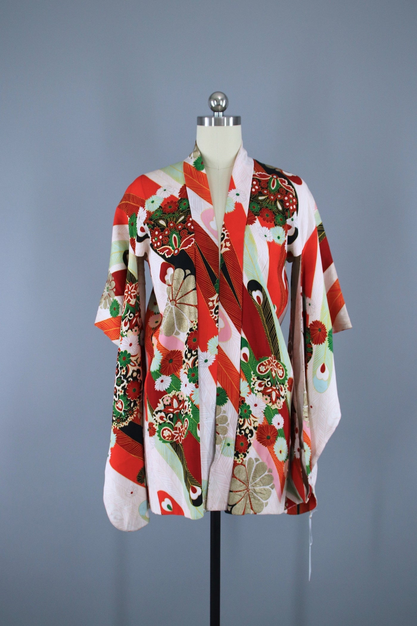 1920s Vintage Haori Kimono Jacket / White Floral - ThisBlueBird