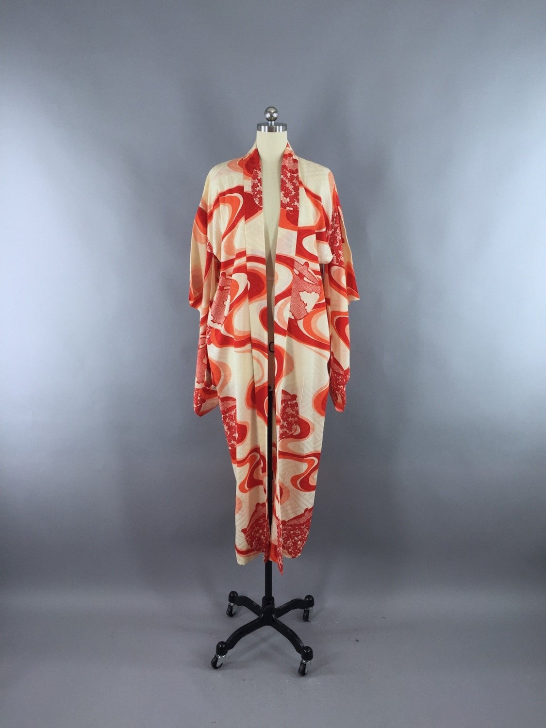 1920s Vintage Silk Kimono Robe / Art Deco Orange Shibori - ThisBlueBird