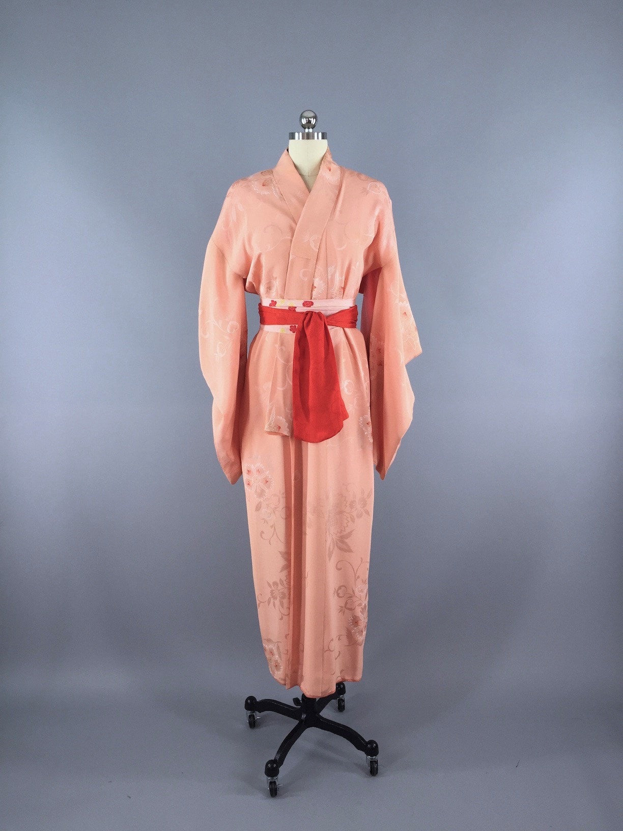 1920s Vintage Silk Kimono Robe / Peach Pink Floral - ThisBlueBird