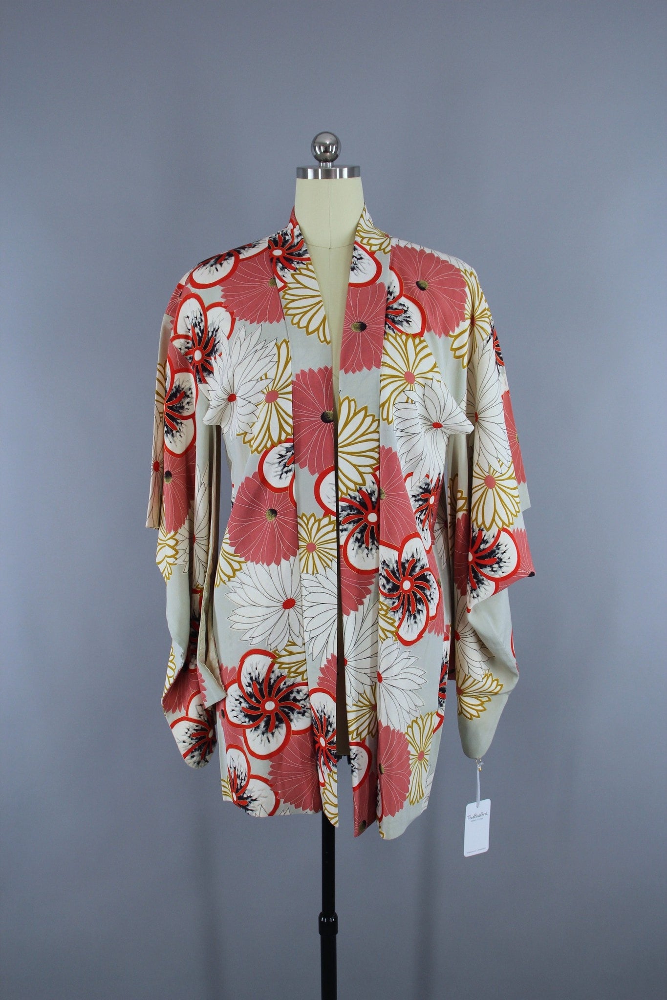 1930s Vintage Silk Haori Kimono Jacket Cardigan with Grey & Pink Floral Print - ThisBlueBird