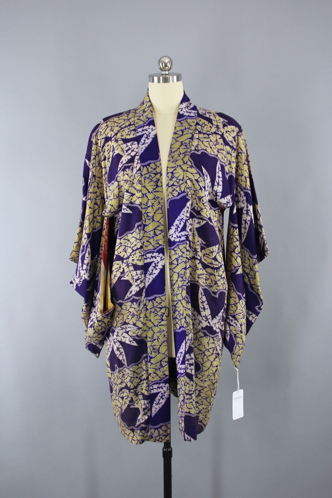 1930s Vintage Silk Haori Kimono Jacket in Purple Yellow Shibori - ThisBlueBird