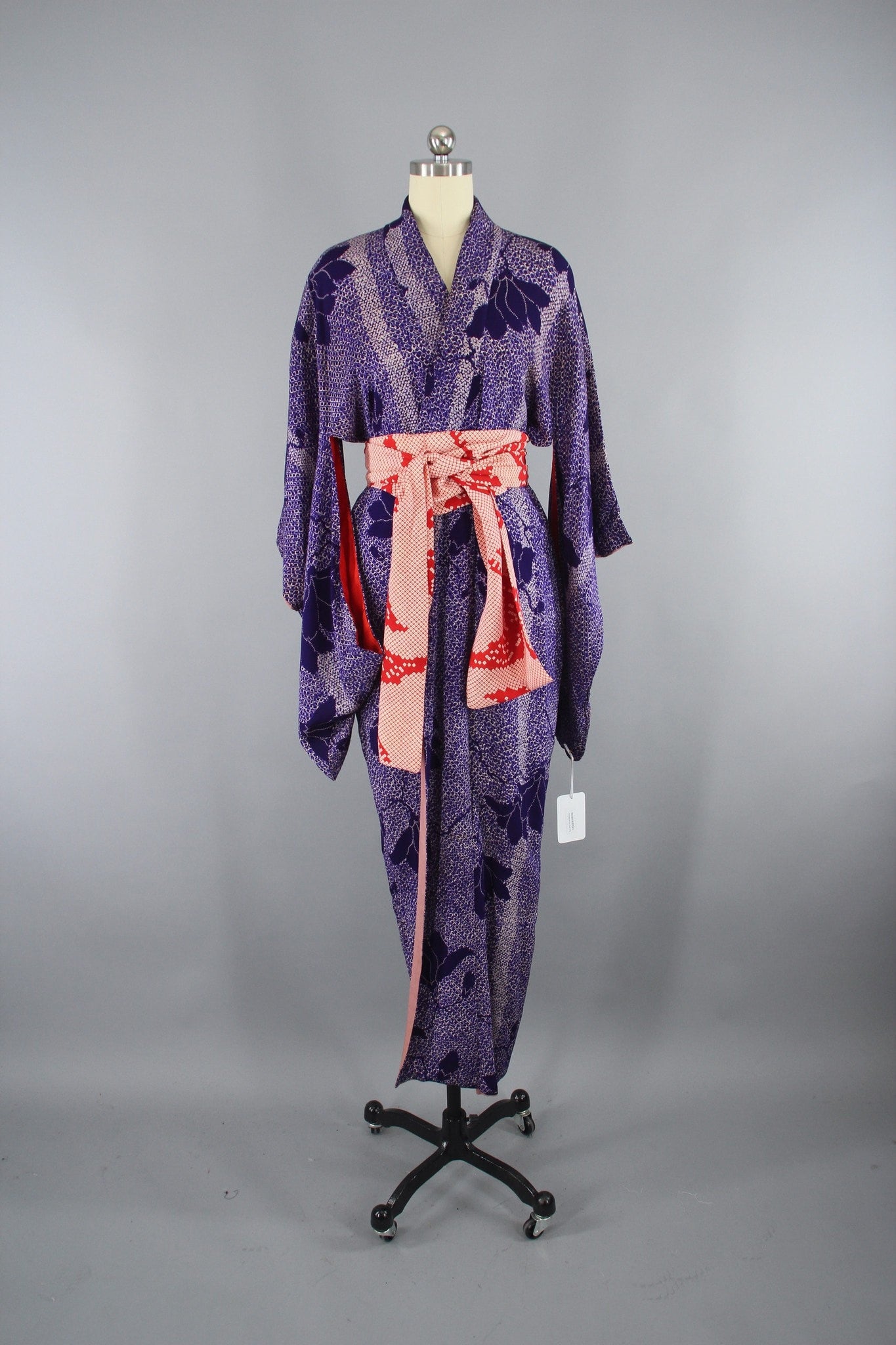 1930s Vintage Silk Kimono Robe / Art Deco Purple Shibori Print - ThisBlueBird