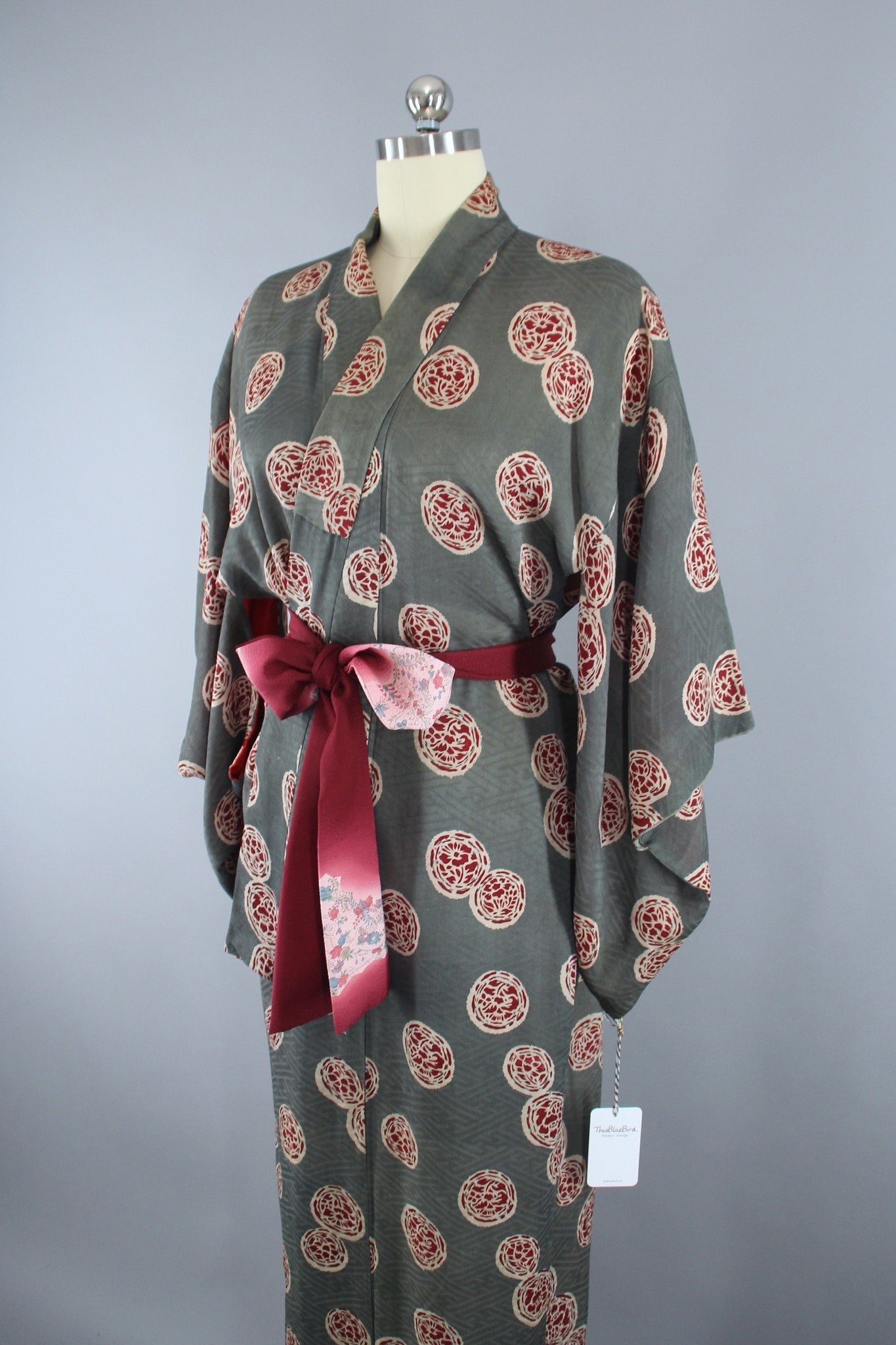 1930s Vintage Silk Kimono Robe / Grey & Red Medallions - ThisBlueBird