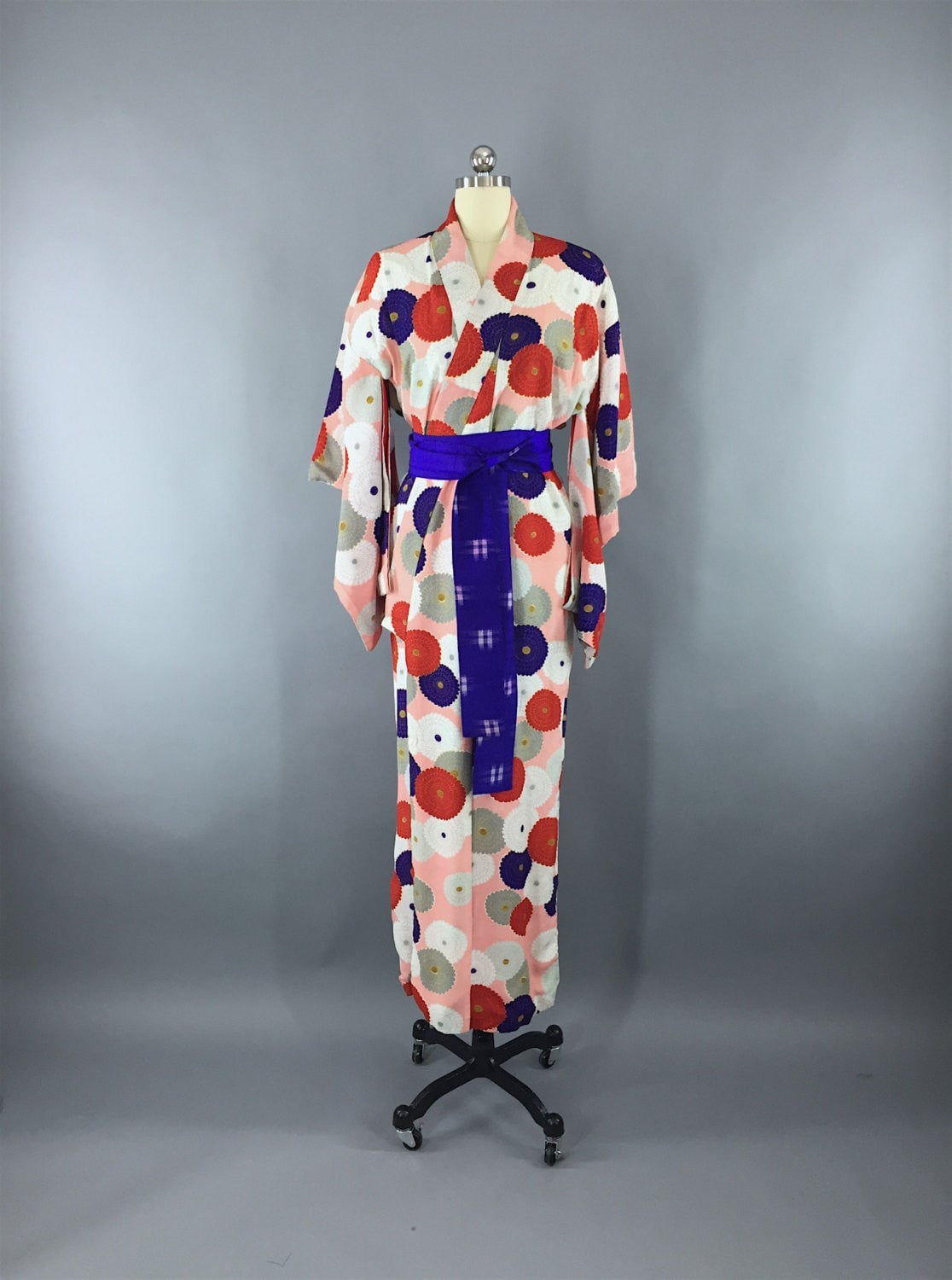 1930s Vintage Silk Kimono Robe / Pink & Blue Zinnia Floral - ThisBlueBird