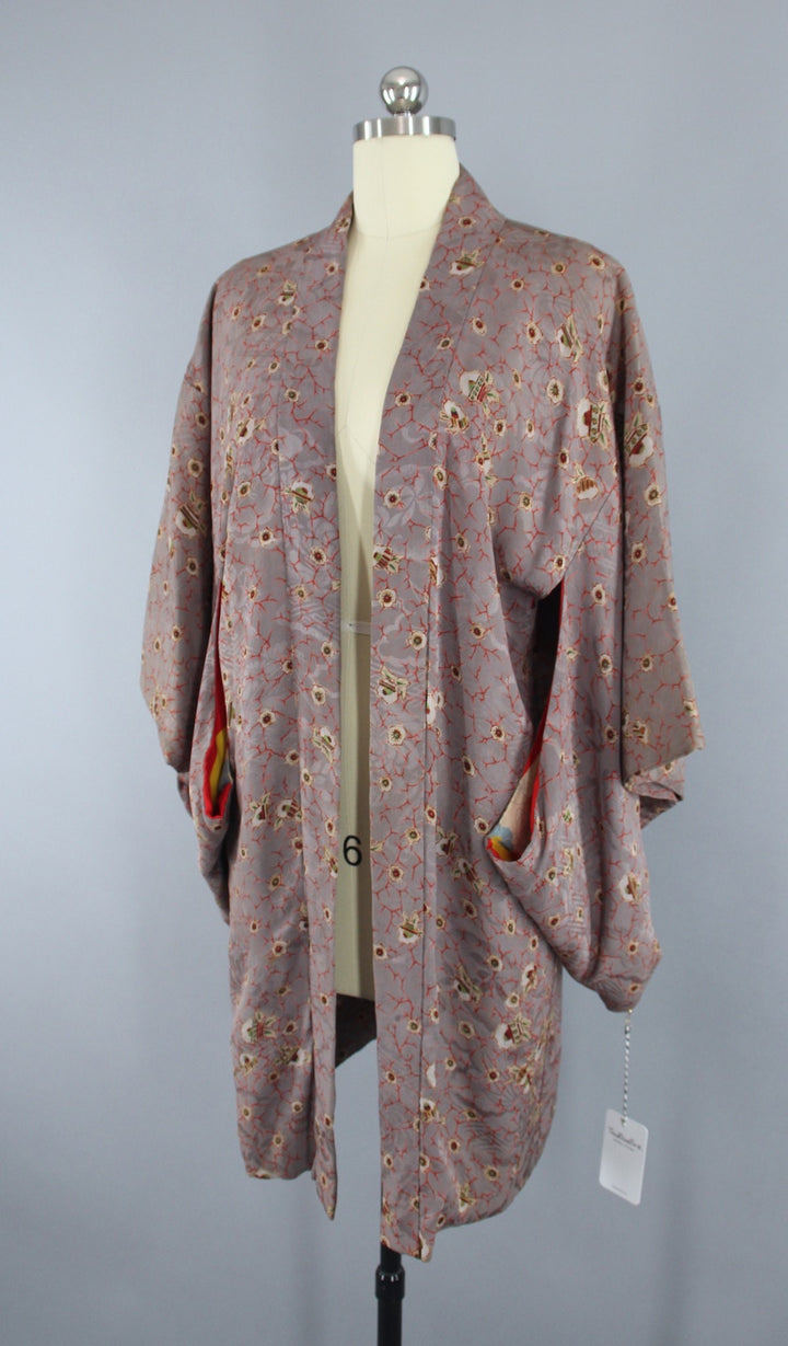 1940s Vintage Silk Haori Kimono Jacket Cardigan / Grey Red Abstract - ThisBlueBird