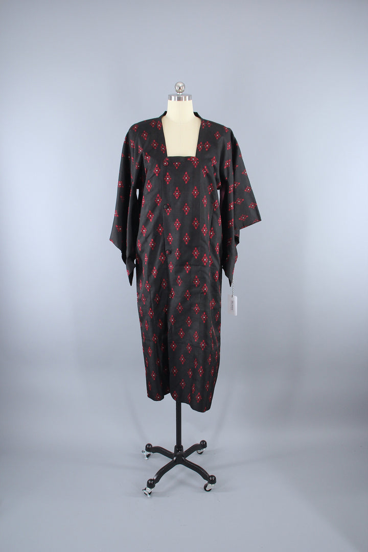 1940s Vintage Silk Kimono Jacket Coat / Black &amp; Red Ikat - ThisBlueBird