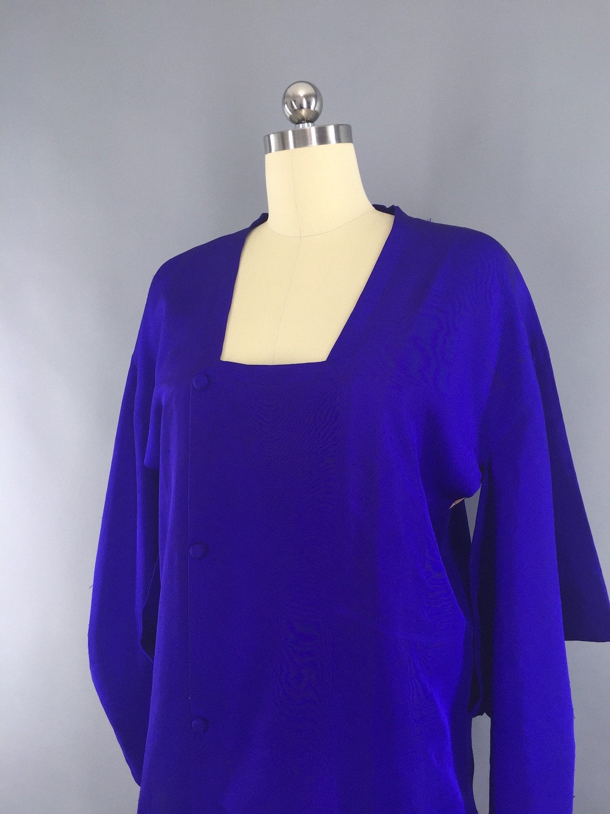 1940s Vintage Silk Kimono Jacket Michiyuki Coat in Royal Blue Raw Silk - ThisBlueBird
