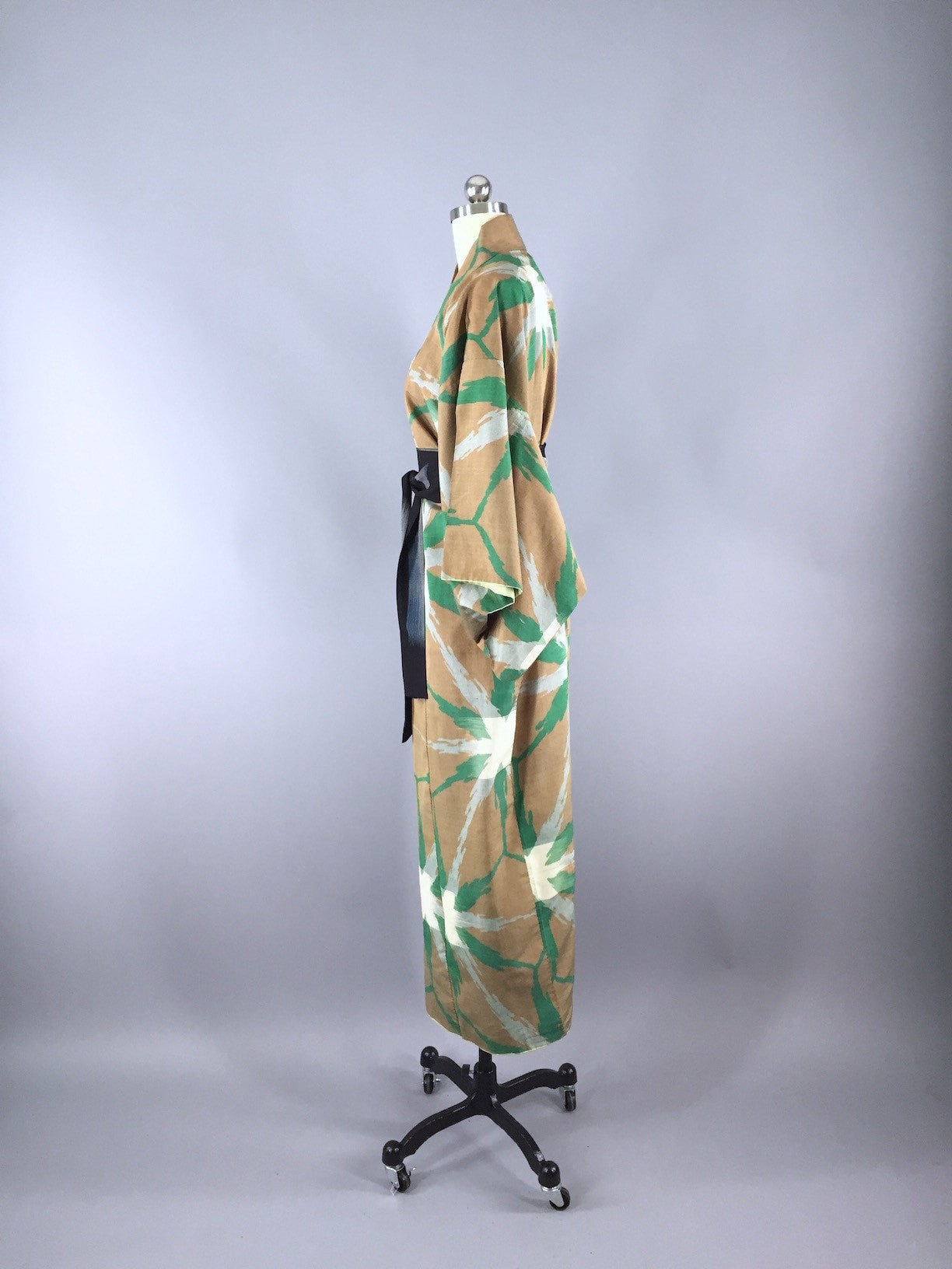 1940s Vintage Silk Kimono Robe, Brown & Green Ikat Stars - ThisBlueBird