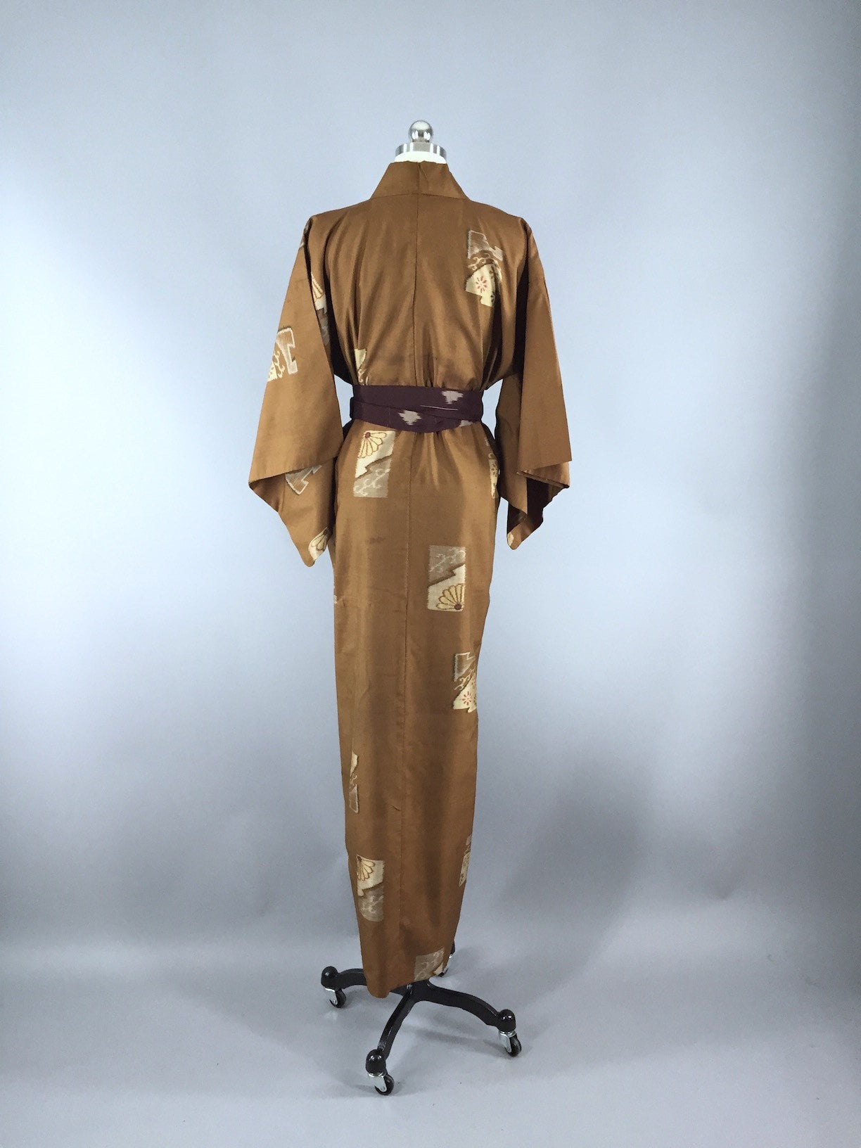 1940s Vintage Silk Kimono Robe, Brown Ikat Fans Floral - ThisBlueBird