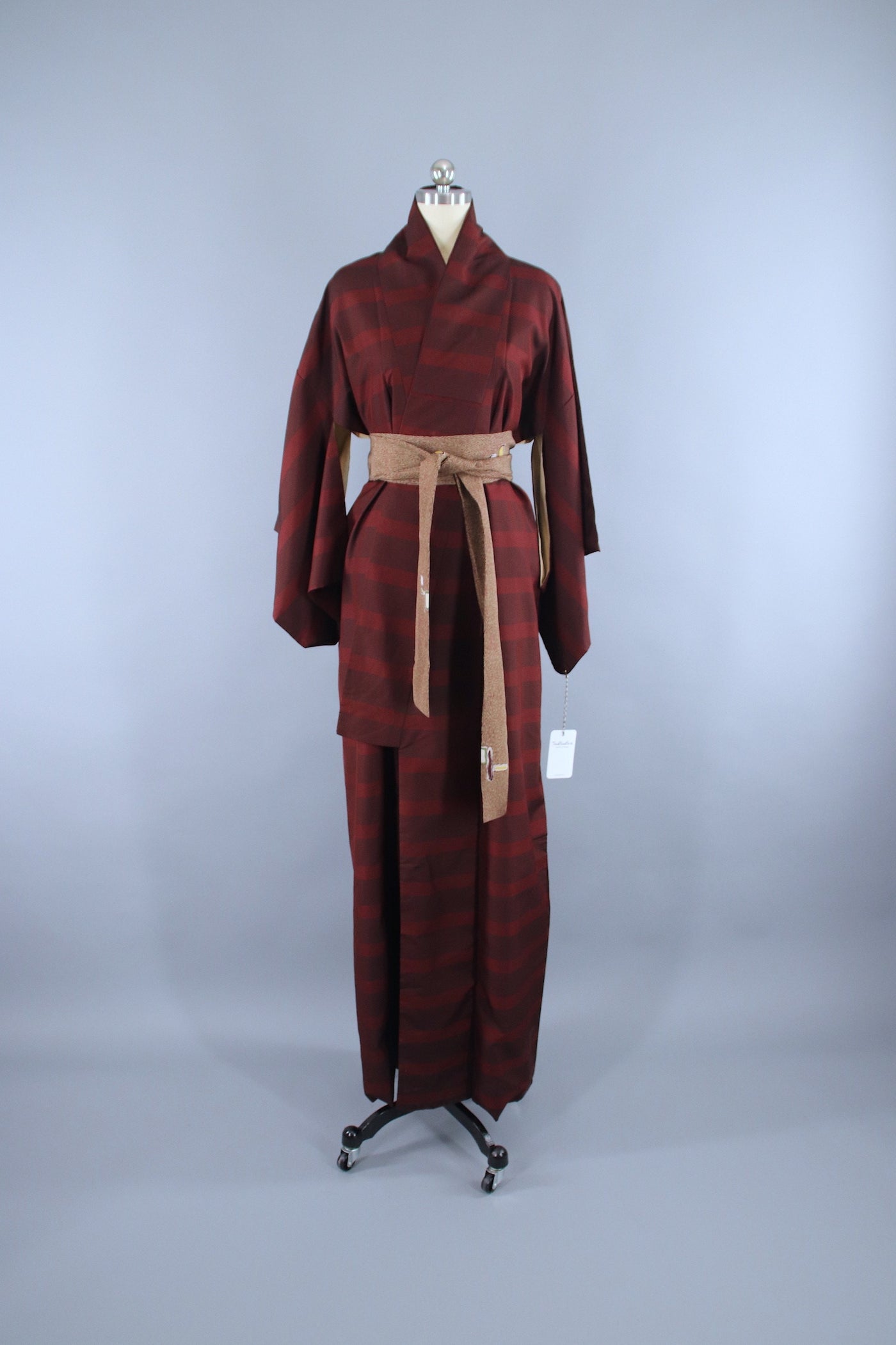 1940s Vintage Silk Kimono Robe / Dark Red Stripes – ThisBlueBird