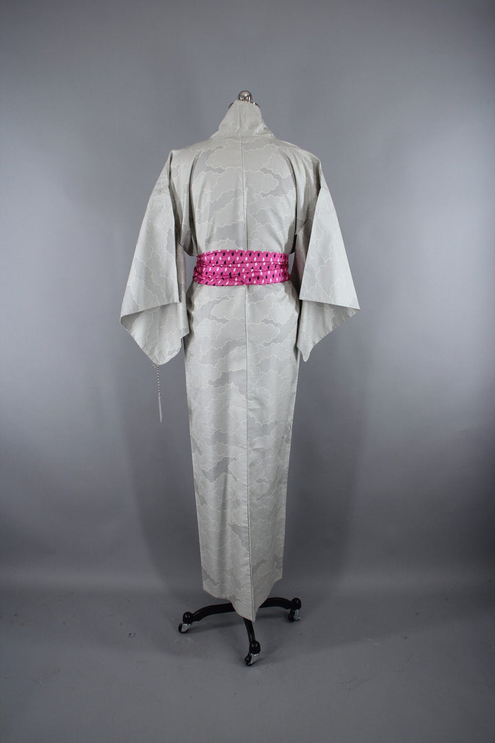 1940s Vintage Silk Kimono Robe / Grey &amp; White Clouds Ikat - ThisBlueBird