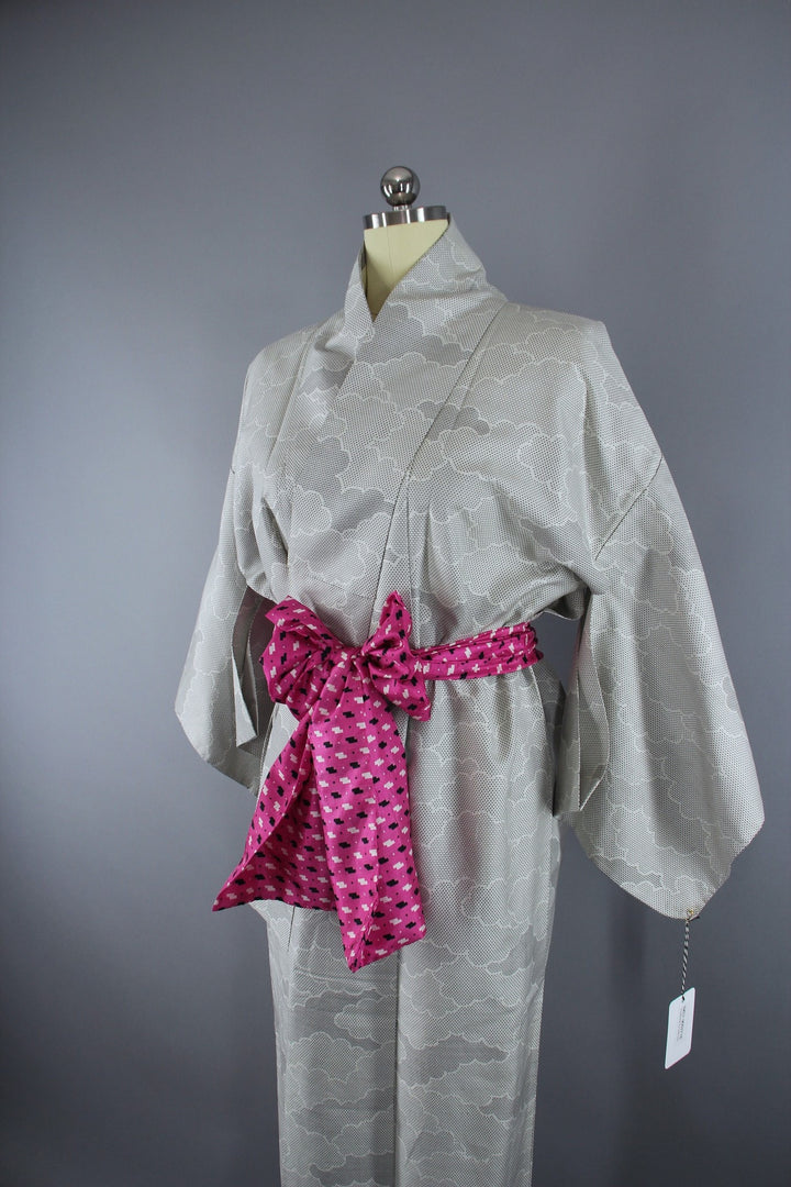 1940s Vintage Silk Kimono Robe / Grey &amp; White Clouds Ikat - ThisBlueBird