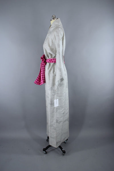 1940s Vintage Silk Kimono Robe / Grey & White Clouds Ikat - ThisBlueBird