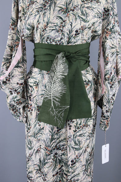 1940s Vintage Silk Kimono Robe / Ivory Green Fern Floral - ThisBlueBird