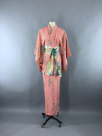 1940s Vintage Silk Kimono Robe / Pink Peach Abstract Novelty Print - ThisBlueBird