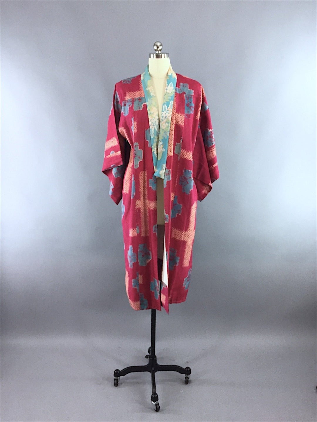 1940s Vintage Silk Kimono Robe / Raspberry Pink &amp; Aqua Shibori - ThisBlueBird