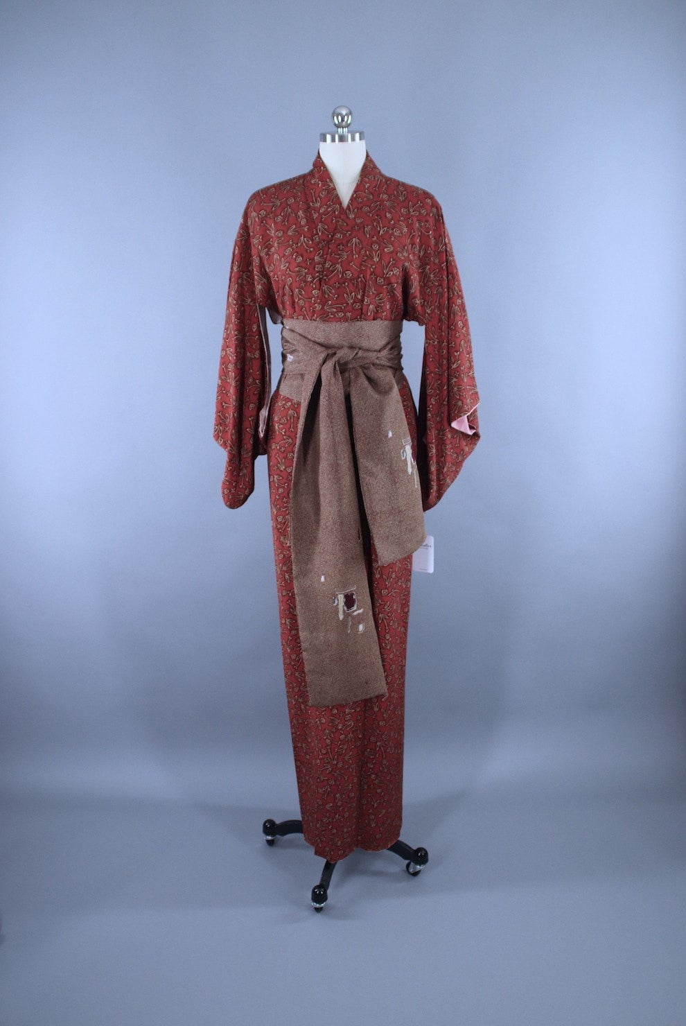 1940s Vintage Silk Kimono Robe / Rust Brown Abstract Floral – ThisBlueBird