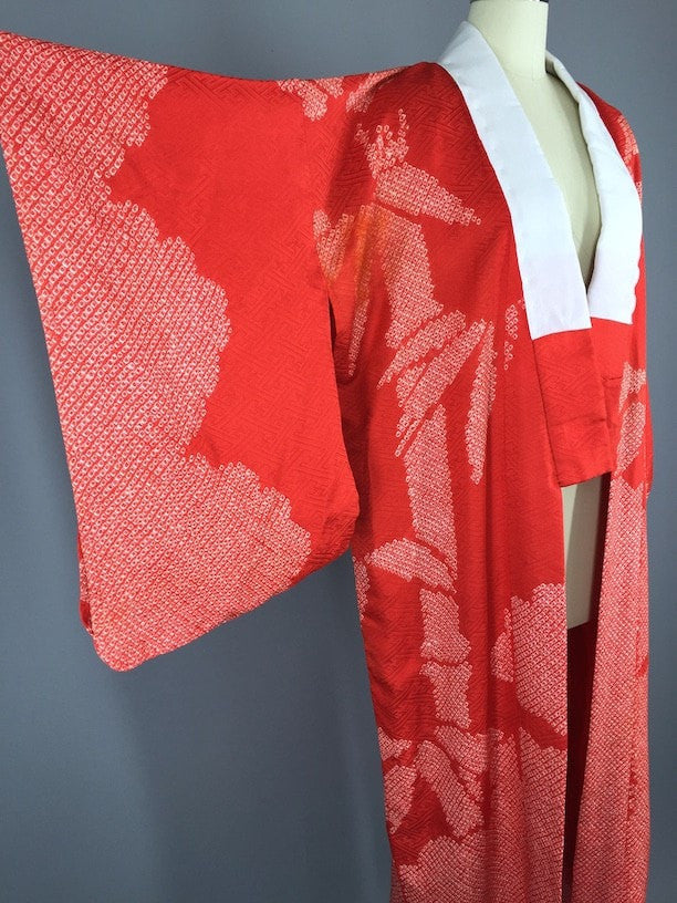 1940s Vintage Silk Kimono Robe / Shibori Bamboo Print - ThisBlueBird