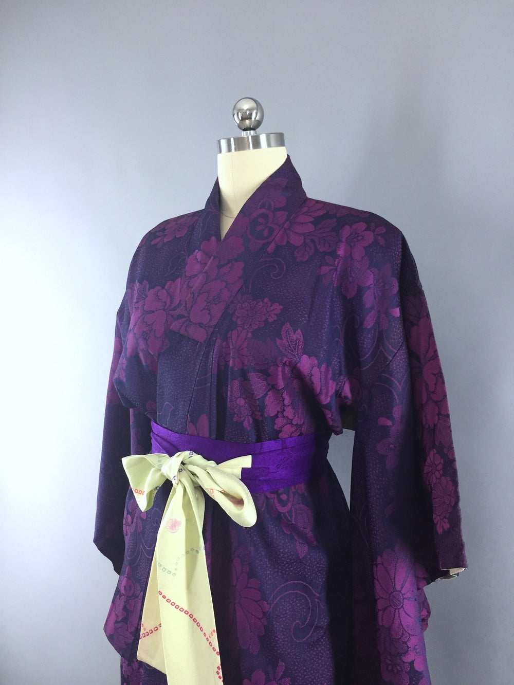 1940s Vintage Silk Kimono Robe with Omeshi Purple Magenta Floral Embroidery - ThisBlueBird