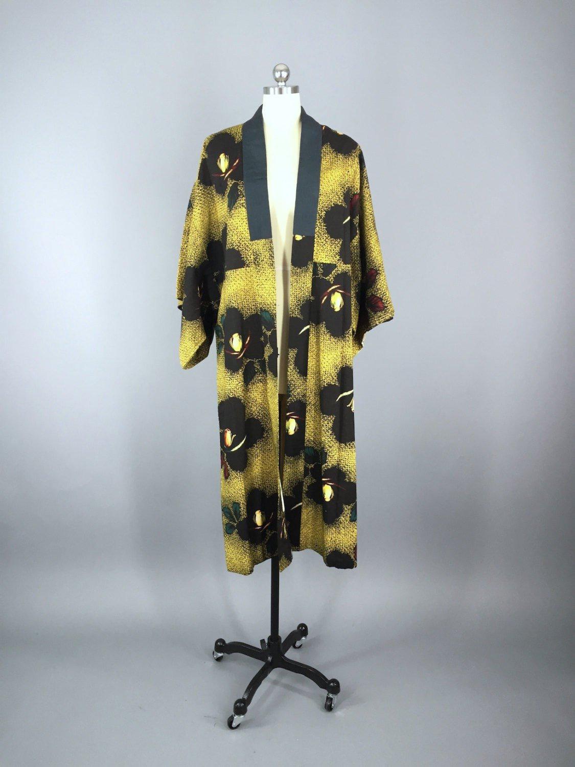 1940s Vintage Wool Kimono Robe / Yellow Floral - ThisBlueBird