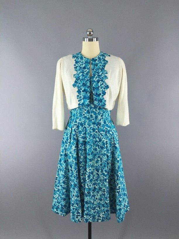 1950s Vintage Blue Floral Print Day Dress and Sweater Set - ThisBlueBird