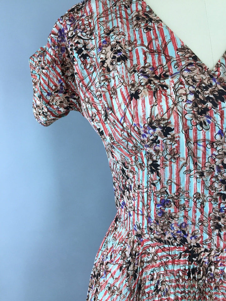 1950s Vintage Floral Print Summer Dress - ThisBlueBird