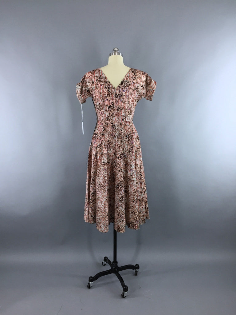 1950s Vintage Floral Print Summer Dress - ThisBlueBird
