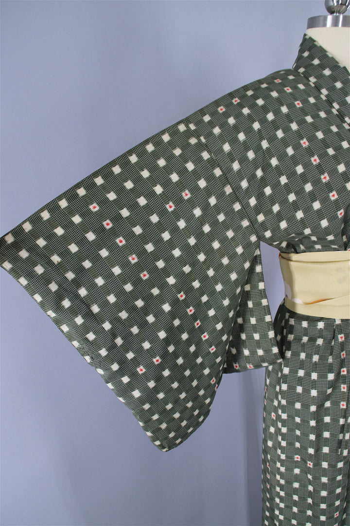 1950s Vintage Kimono Robe / Dark Green Checkered Gingham Rayon Cotton Muslin - ThisBlueBird