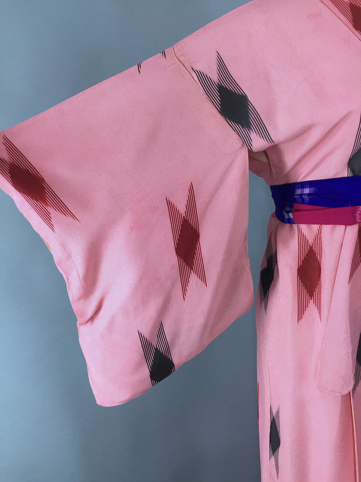 1950s Vintage Kimono Robe with Pink Geometric Ikat Print - ThisBlueBird