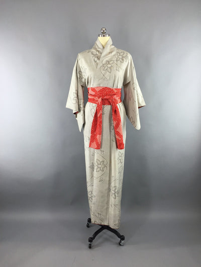 1950s Vintage Kimono Robe with White and Black Floral Print - ThisBlueBird