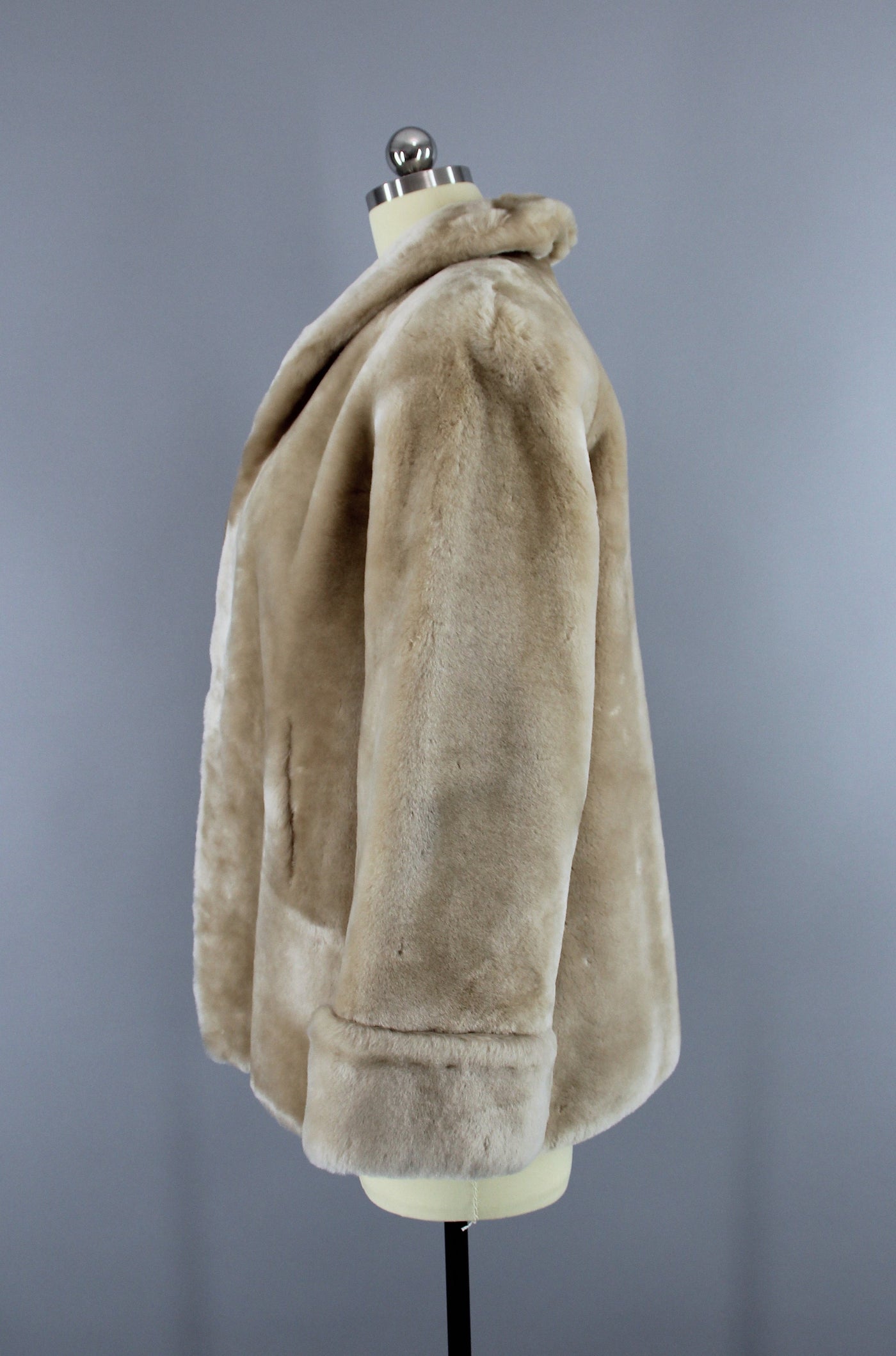 1950s Vintage Rare BLONDE Mouton Sheared Lamb Fur Coat - ThisBlueBird