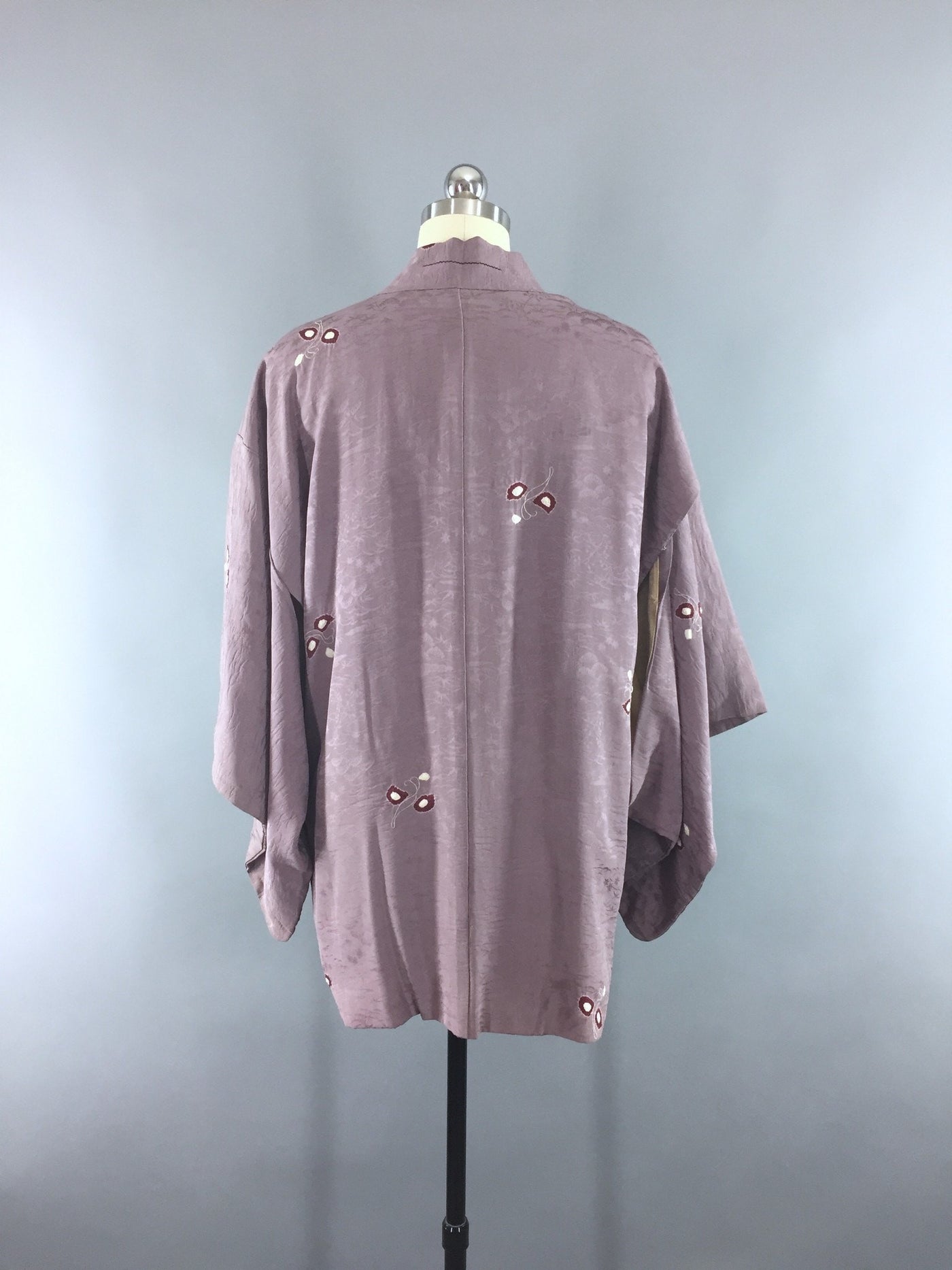 1950s Vintage Silk Haori Kimono Cardigan Jacket in Lavender Purple Shibori - ThisBlueBird